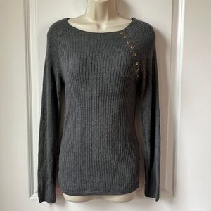 Topshop size medium gray sweater with gold buttons